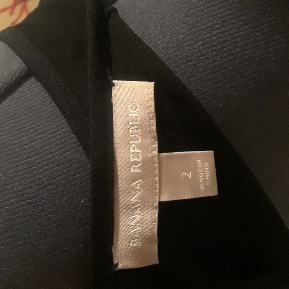 Banana Republic Little Black Dress‎ - Picture 8 of 8